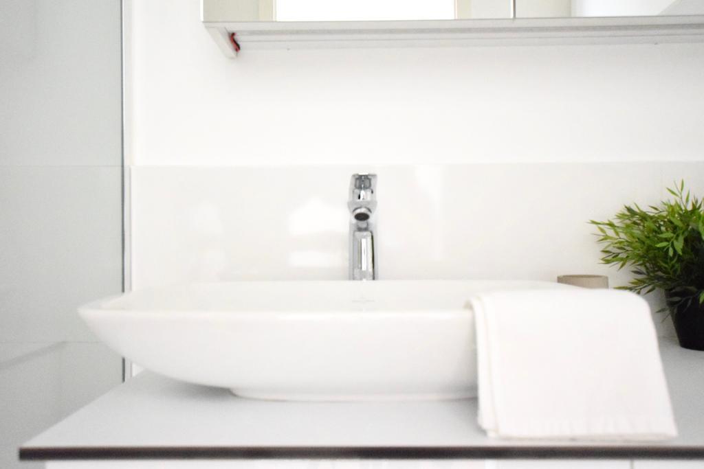 Luxury Apartment By Hi5 - Szervita Suite Budapest Esterno foto